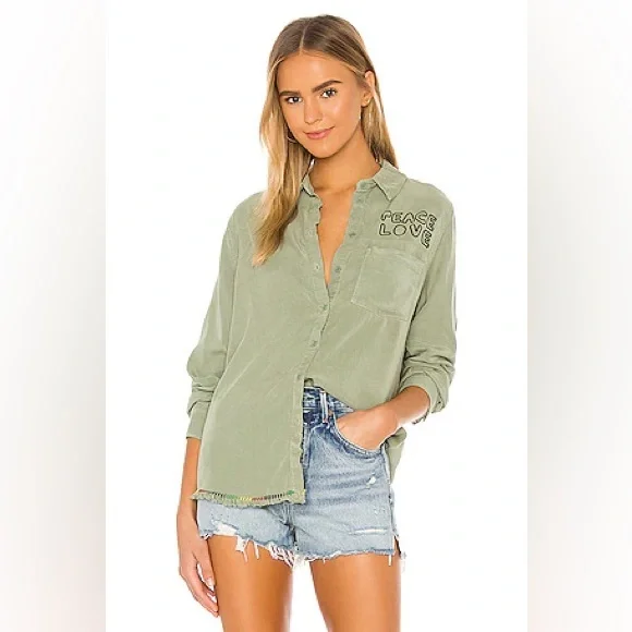 Lauren Moshi Sloane Cool Skull Chambray Raw Hem Button Down Shirt Size Medium - Picture 11 of 11